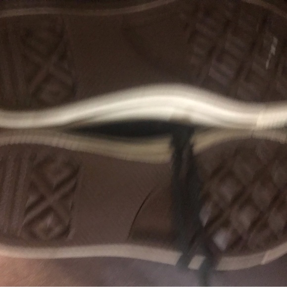 Chuck Taylor hi-top converse All Stars NEW - Picture 2 of 6